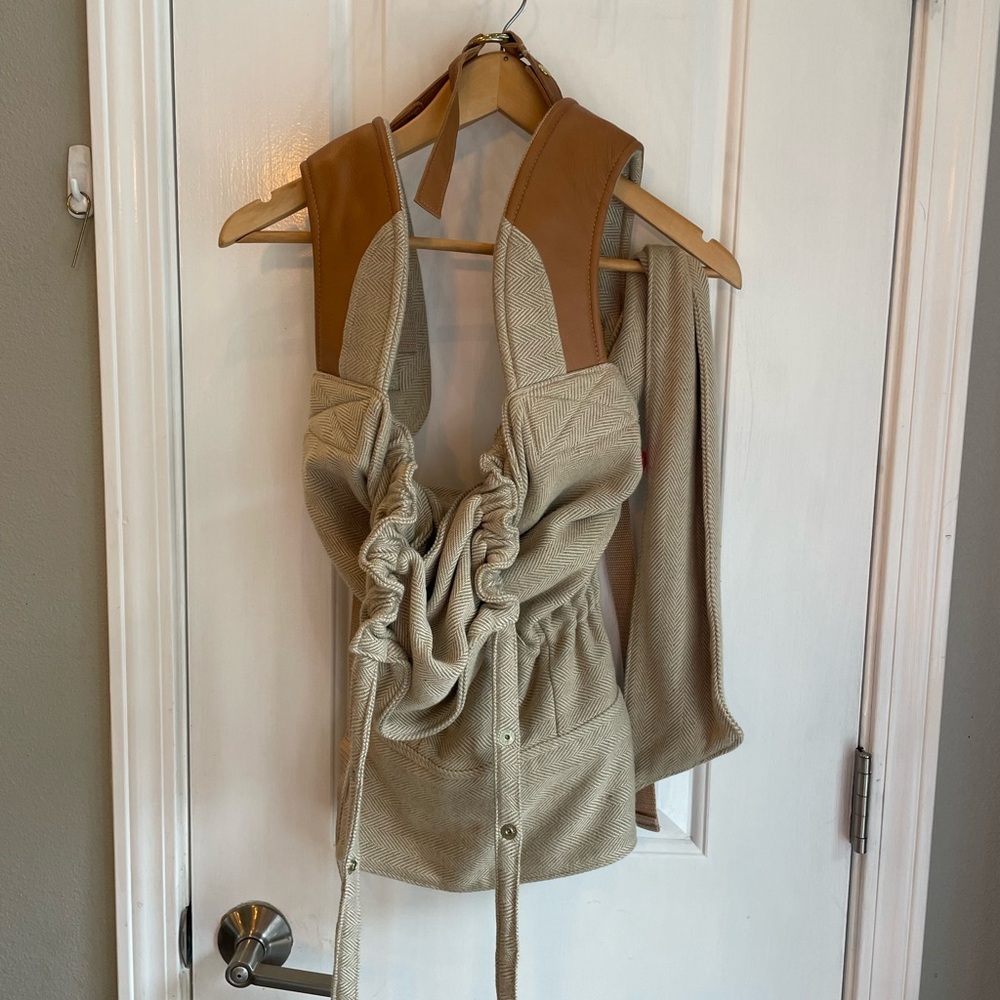 Sakura Bloom Scout w/ Leather & Hood : Theory Bamboo Beachgrass EUC